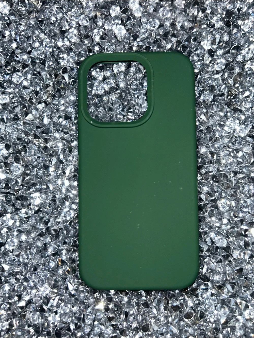 iPhone 15 pro Dark Green Silicone iPhone Case - Unbranded